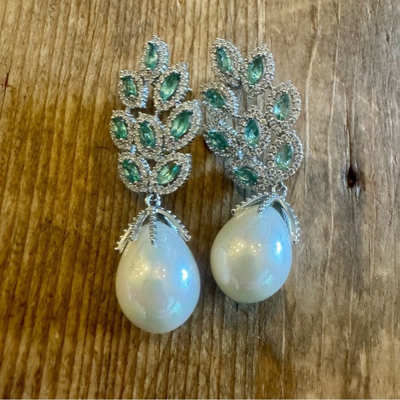 Silver and Green Leaf Earrings with Pearl Drops - Picture 2 of 3